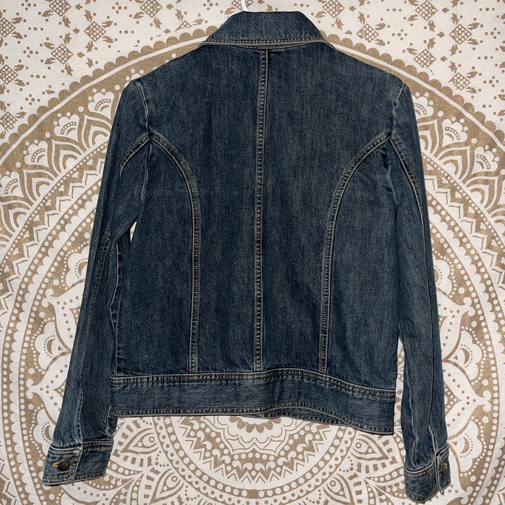 ✨HP✨ JEAN JACKET LADIES BUTTON-UP WITH POCKETS BY “VALERIE STEVENS”, SIZE SMALL - Picture 2 of 8